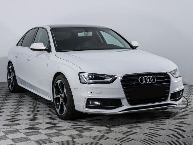 Audi A4 2014