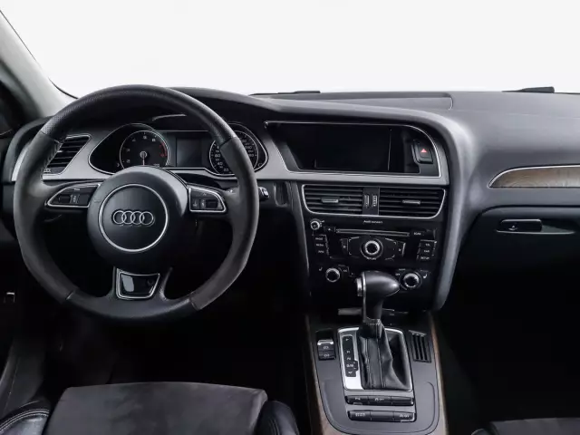 Audi A4 2014