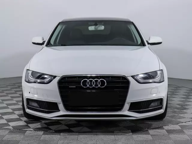 Audi A4 2014