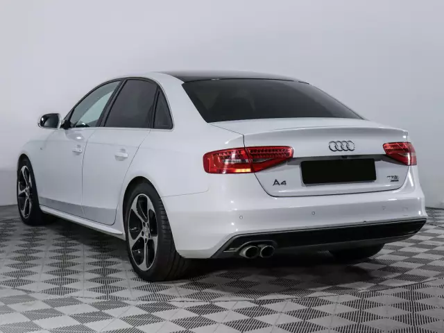 Audi A4 2014
