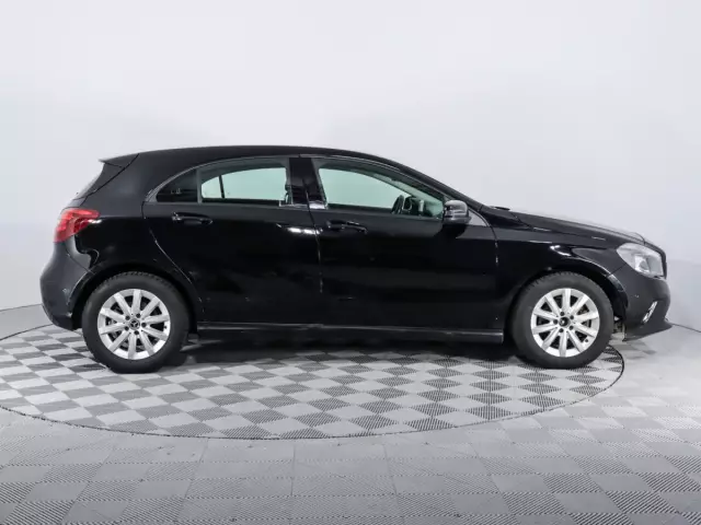 Mercedes-Benz A-Класс 2017
