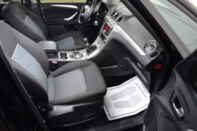 Ford Galaxy 2011