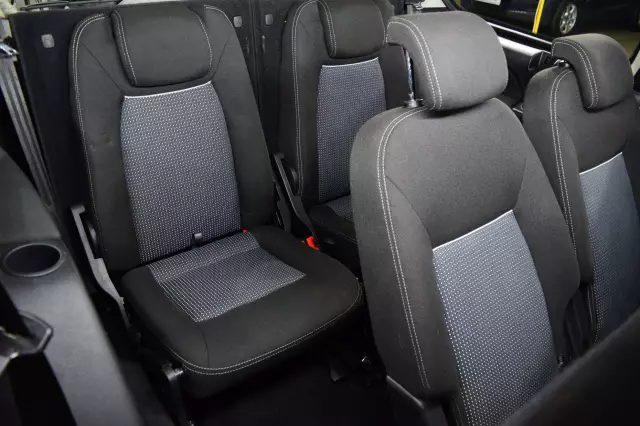 Ford Galaxy 2011