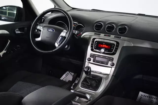 Ford Galaxy 2011
