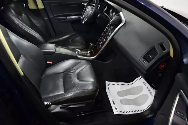 Volvo XC60 2011