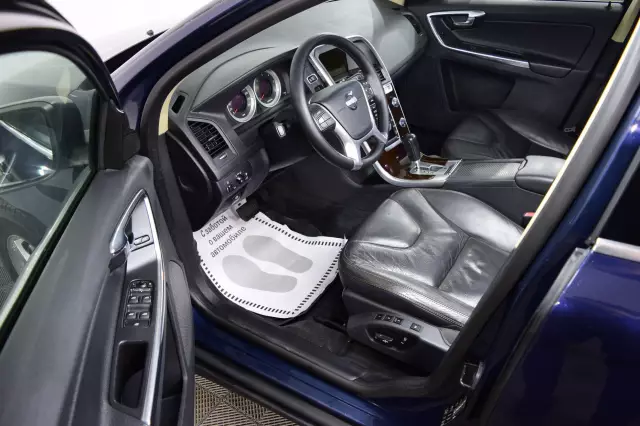 Volvo XC60 2011