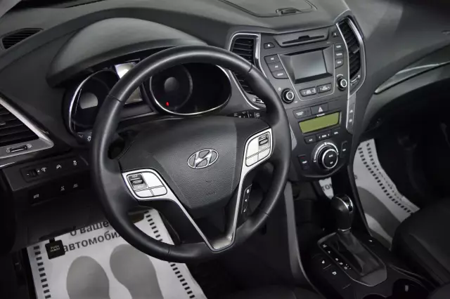 Hyundai Santa Fe 2014