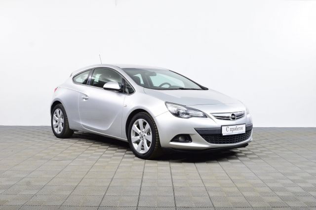 Opel Astra 2013