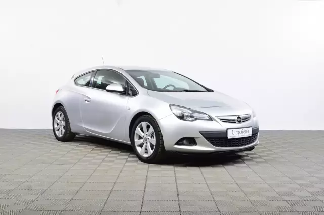 Opel Astra 2013