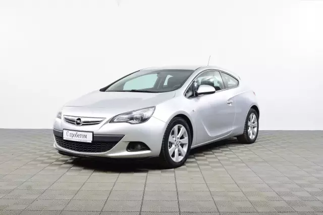 Opel Astra 2013
