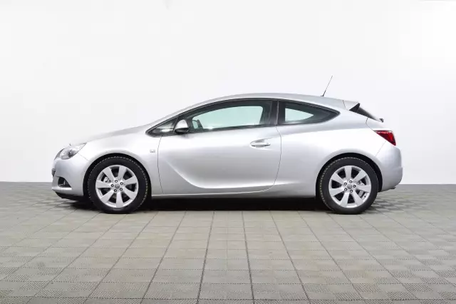 Opel Astra 2013