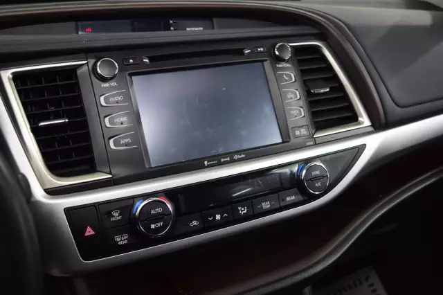 Toyota Highlander 2019