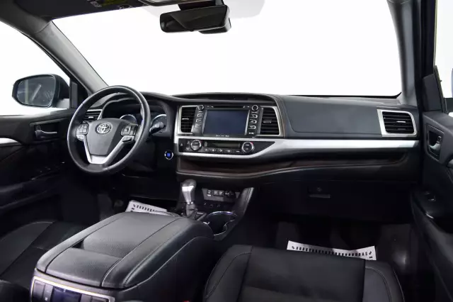 Toyota Highlander 2019