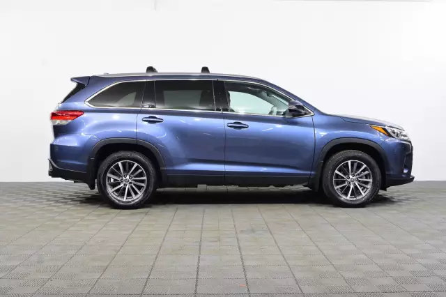 Toyota Highlander 2019