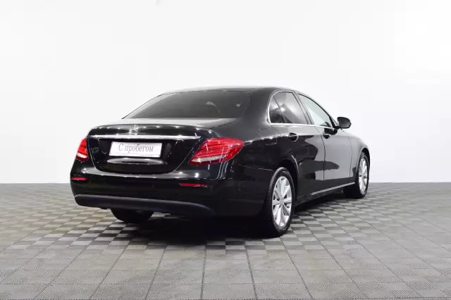 Mercedes-Benz E-Класс 2016