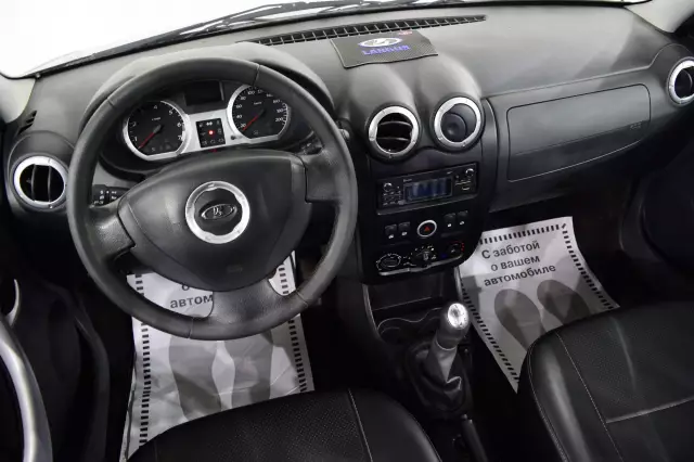 LADA Largus 2018