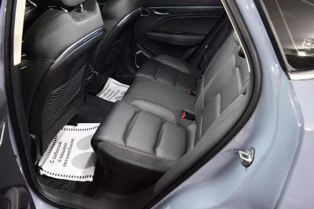 Geely Tugella 2021