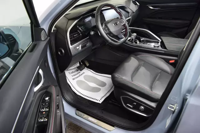 Geely Tugella 2021