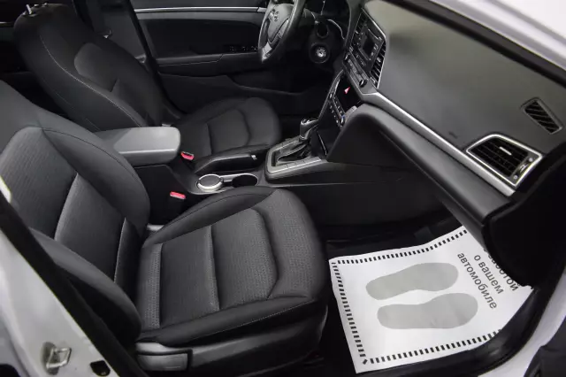 Hyundai Elantra 2018