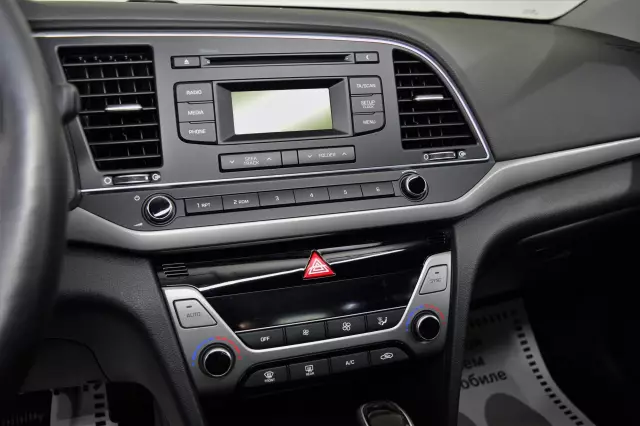 Hyundai Elantra 2018