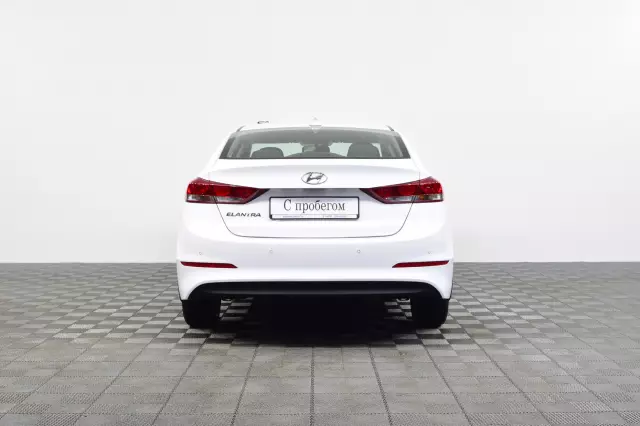 Hyundai Elantra 2018