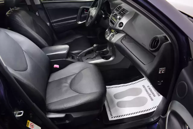 Toyota RAV4 2009
