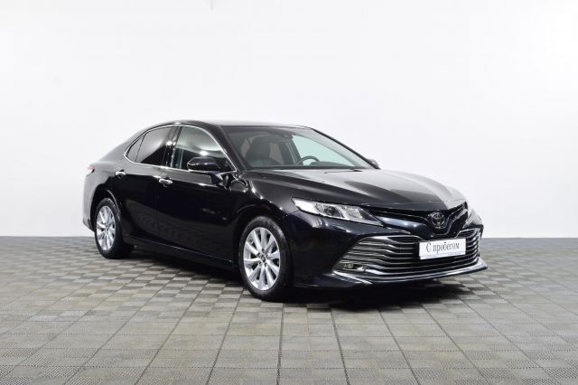 Toyota Camry 2019