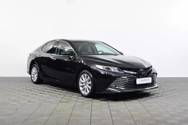 Toyota Camry 2019