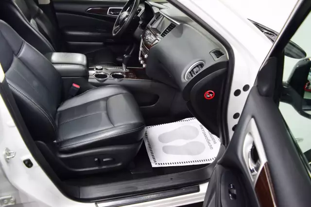 Nissan Pathfinder 2014