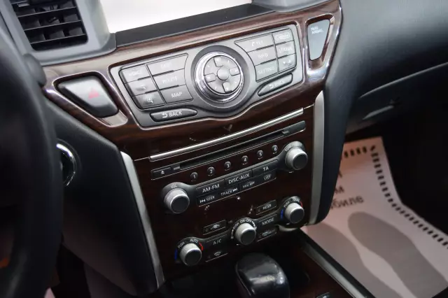 Nissan Pathfinder 2014