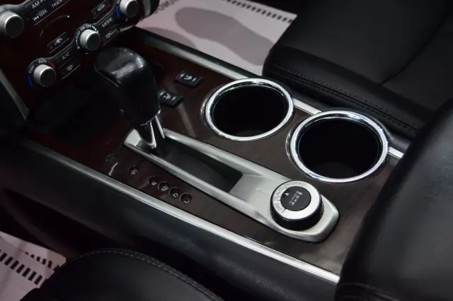 Nissan Pathfinder 2014