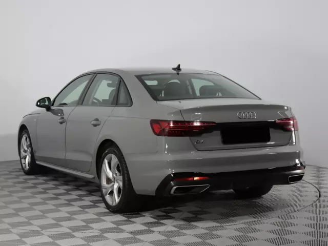 Audi A4 2020