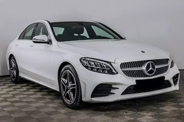 Mercedes-Benz C-Класс 2020