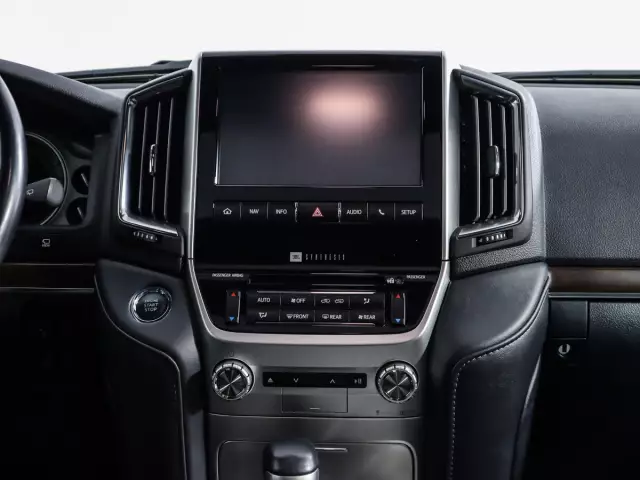 Toyota Land Cruiser 2019