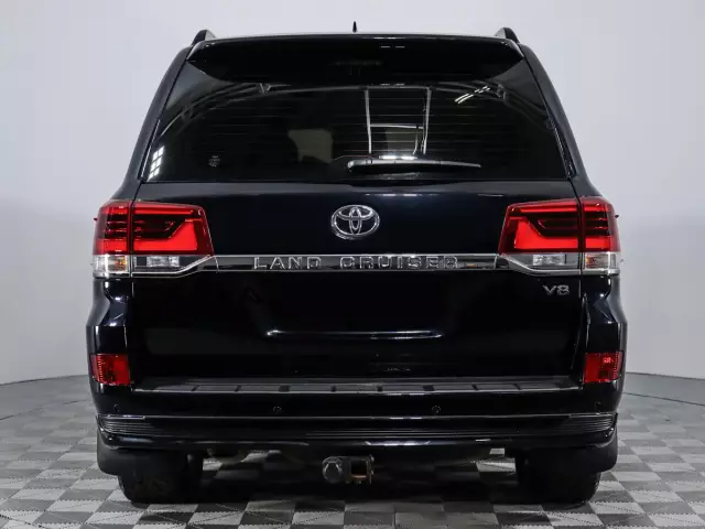 Toyota Land Cruiser 2019