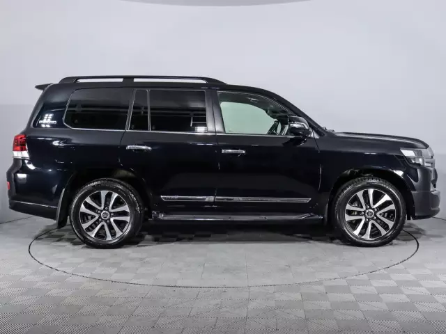 Toyota Land Cruiser 2019