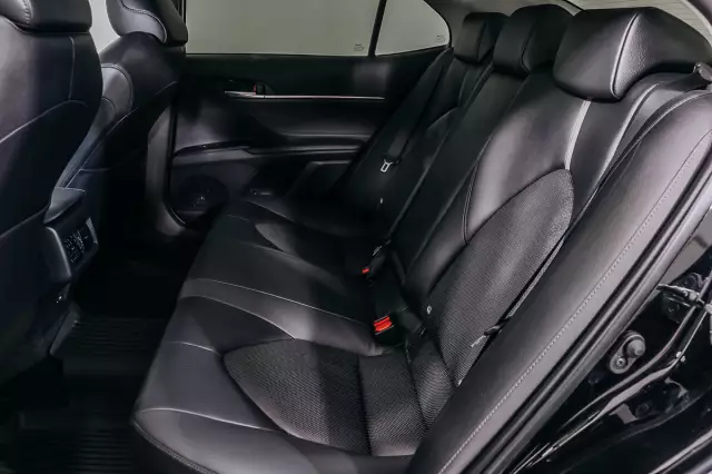 Toyota Camry 2020