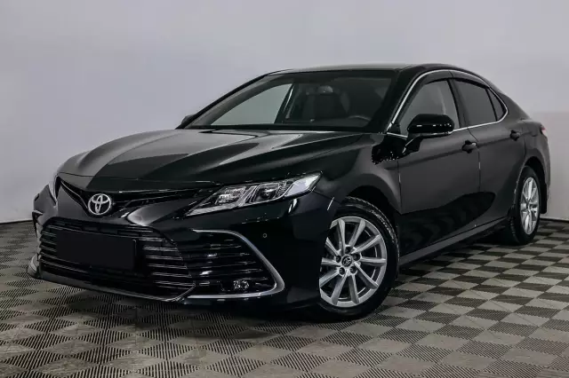 Toyota Camry 2020