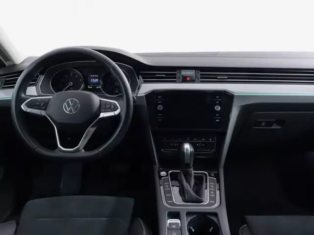 Volkswagen Passat 2021