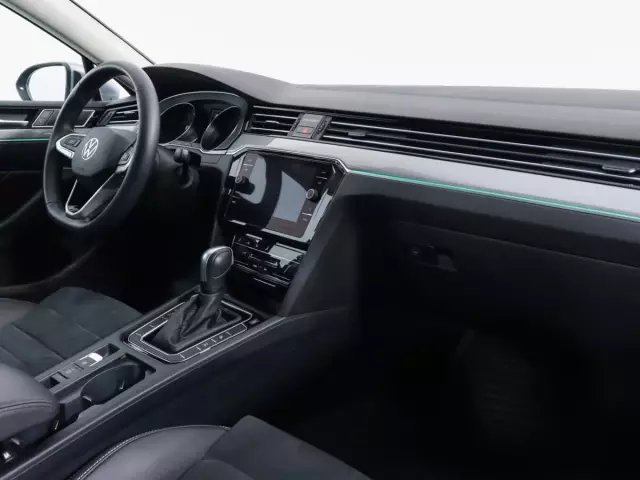Volkswagen Passat 2021