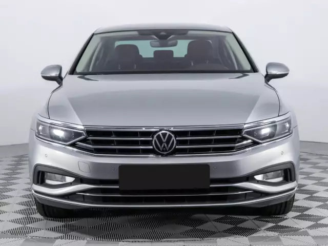 Volkswagen Passat 2021