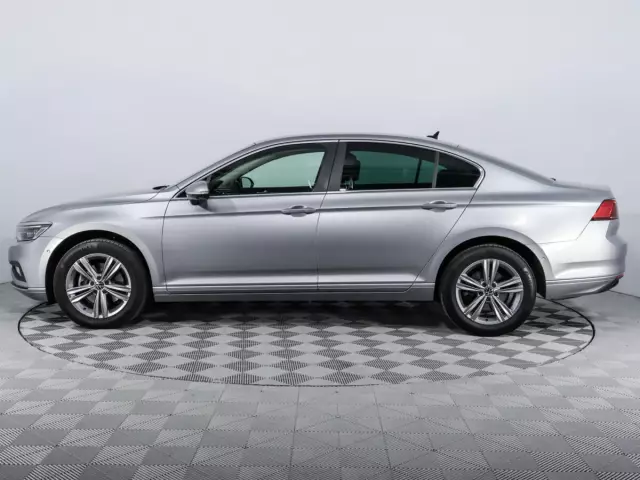 Volkswagen Passat 2021