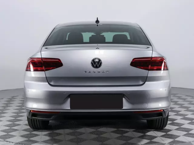 Volkswagen Passat 2021