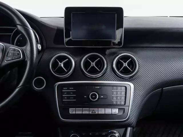 Mercedes-Benz A-Класс 2016