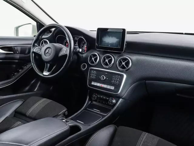 Mercedes-Benz A-Класс 2015