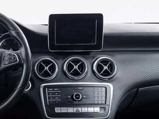 Mercedes-Benz A-Класс 2015