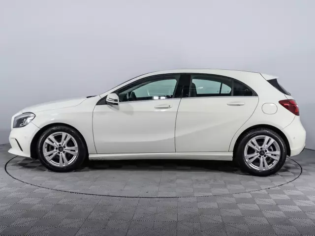 Mercedes-Benz A-Класс 2015