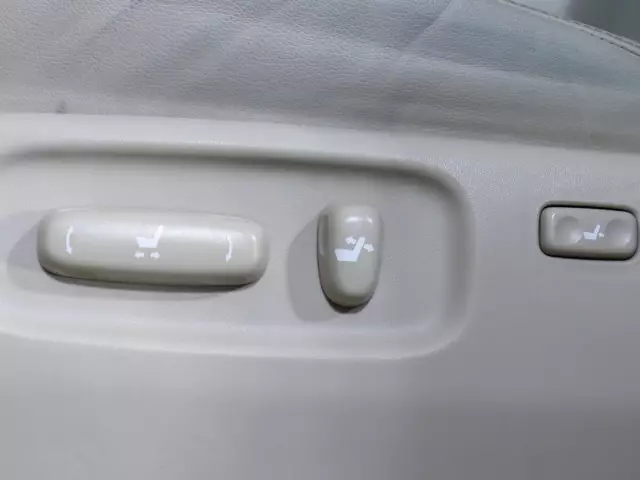 Toyota Land Cruiser 2012