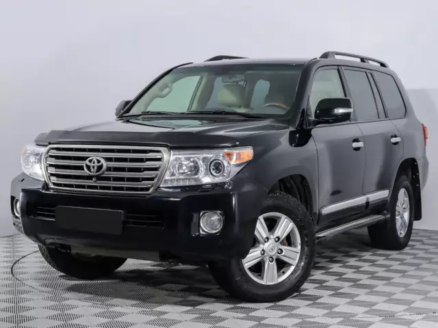 Toyota Land Cruiser 2012