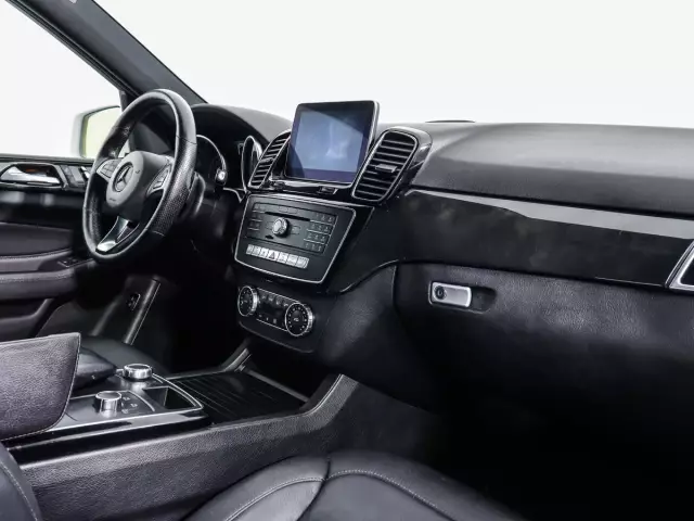 Mercedes-Benz GLE 2015